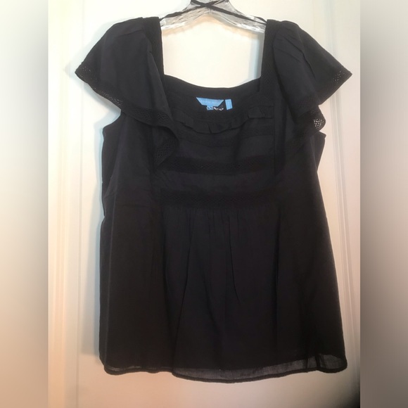 NWT Draper James Maren Square Neck Top in Nassau Navy with Embroidered Stripe - Picture 2 of 6